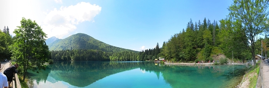 Belopeško jezero, 15. 8. 2013. Slika je vidna v Google Chromu.