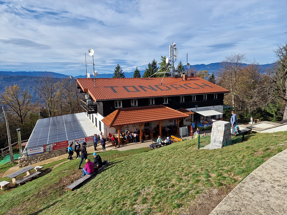 Slika je vidna v Google Chromu.